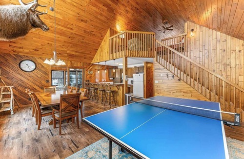 Land O Lakes House | Grace Place Lakefront Retreat on Lac Vieux Desert