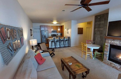 Silvercreek Condo | Granby Ranch Ski Condo with King Bed & Bunkbed!