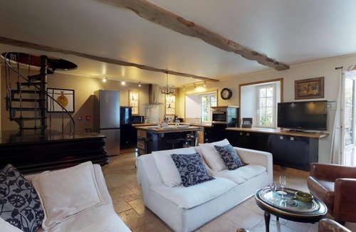 Tamerville Cottage | Grande Petite Duckerie 15pers : jacuzzi, 15min sea