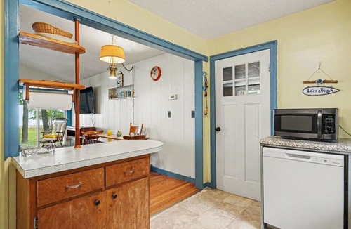 Au Gres House | Granny`s Cabin on Sandy Lake Huron