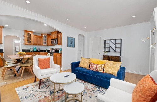 Lamanda Park House | ★GRATYFYING ABODE 3B2B WITH QUEEN BEDS★