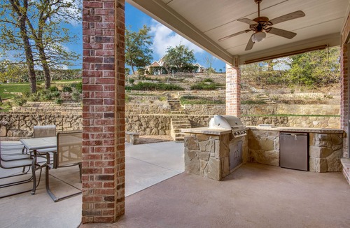 North Arlington House | Great location! Spacious executive home in Arlington