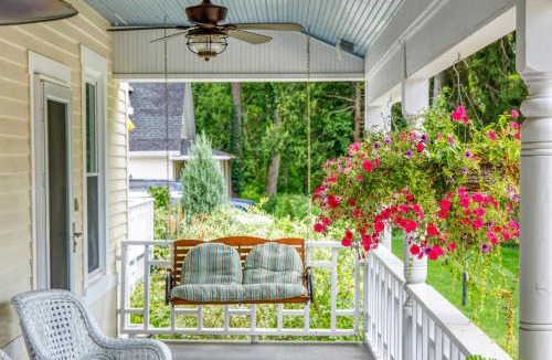 Green Lake Bed & Breakfast | Greenway House Bed and Breakfast