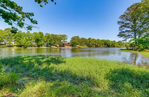 McCalla House | Group Escape on Serene Lake! Hike, Fish & Paddle