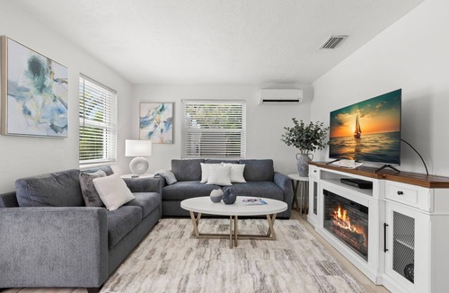 St. Pete Beach House | Gulf Coast Beach Getaway #1
