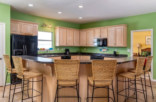 Dauphin Island House | Gulf-side Beach house, great layout on beach and close walk to water! - Beach Br
