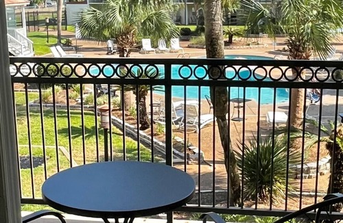 Biloxi Condo | Gulf View Condo, Walk to the Beach