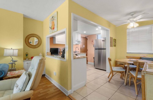 St. Pete Beach Condo | Gulf Winds 1505 — Updated Tile Floors & Room for Everyone