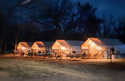 Sutherland Springs House | #H Son's Rio Cibolo - Glamping Cabin