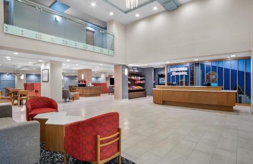 Addison Hotel | Hampton Inn By Hilton Addison Dallas