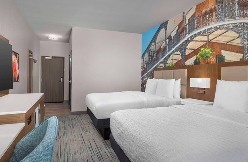 Faubourg Marigny Hotel | Hampton Inn New Orleans French Quarter Market Area