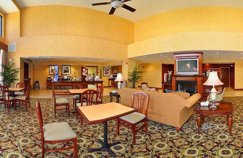 Quincy Hotel | Hampton Inn Quincy