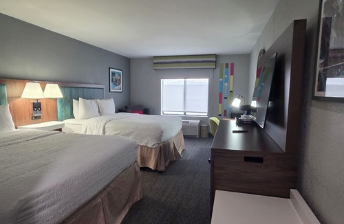 Craig Hotel | Hampton Inn & Suites Craig