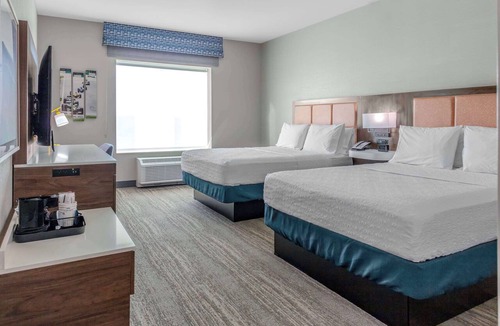Speedway Hotel | Hampton Inn & Suites Indianapolis West Speedway