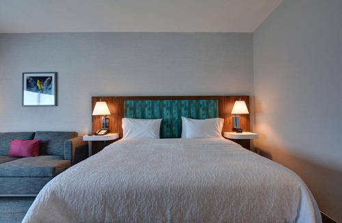 Doctors Inlet Hotel | Hampton Inn & Suites Middleburg, Fl
