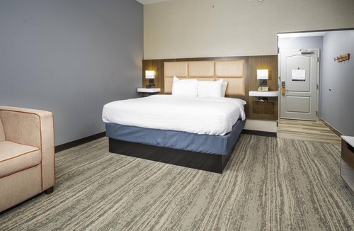 New Iberia Hotel | Hampton Inn & Suites New Iberia Avery Island