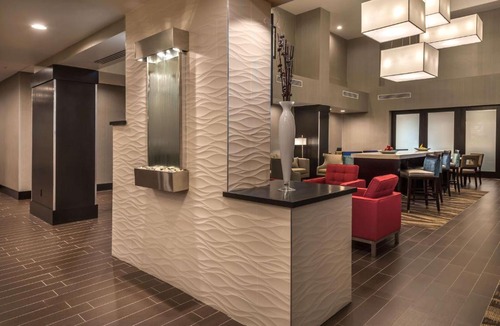 Northwest Reno Hotel | Hampton Inn & Suites - Reno West, NV