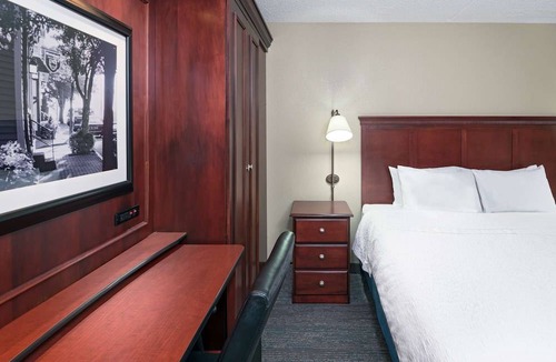 Southport Hotel | Hampton Inn Indianapolis-South