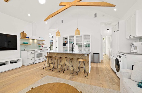 Lincolnville House | Haven Tiny House - Pool - Walk to Downtown!