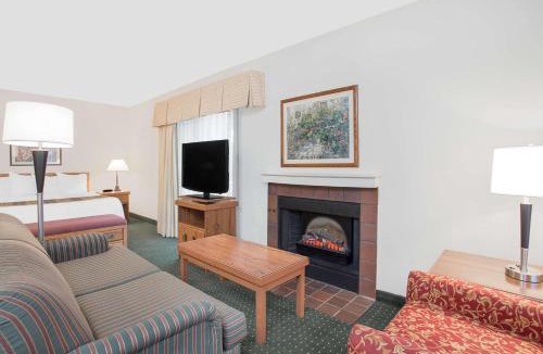 Allouez Hotel | Hawthorn Extended Stay by Wyndham Green Bay