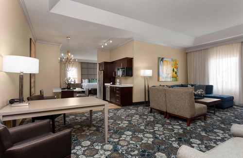 Palm Beach - West Palm Beach Hotel | Hawthorn Extended Stay by Wyndham West Palm Beach Airport
