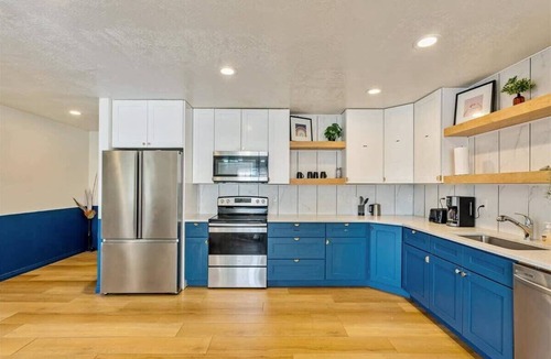 Ogden House | Hiking Trails Close By, Private Room & Bathroom