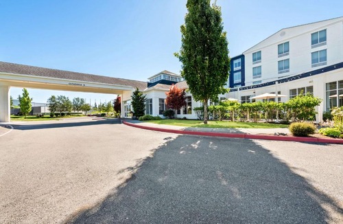 Mukilteo Hotel | Hilton Garden Inn Seattle North/Everett