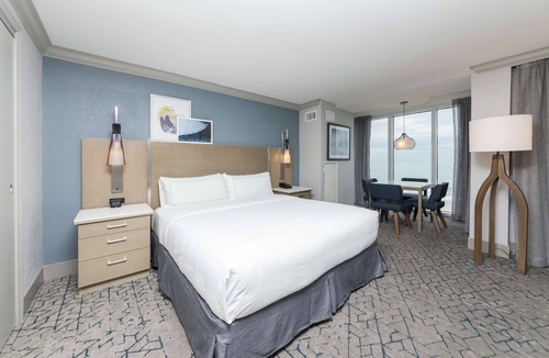 Indialantic Hotel | Hilton Melbourne Beach Oceanfront