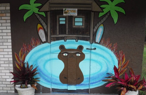 Homosassa House | Hippohead Casita Pets stay free bring your Humans!