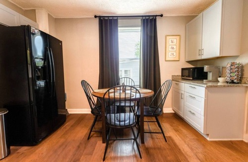Danville House | Historic Charm + Modern Comfort | .8mile to Casino