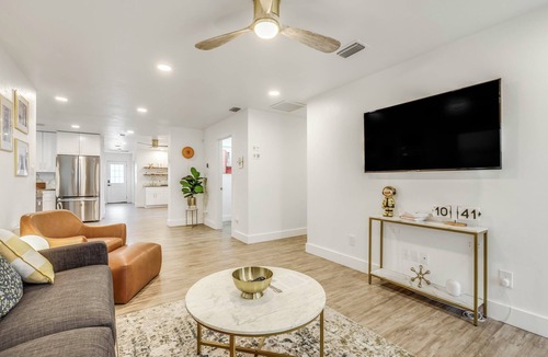 Tallahassee House | Historic Charmer in Tallahassee Jake Gaither Park