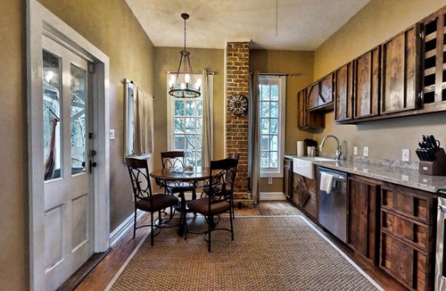 Downtown Historic District Apartment | Historic District - Luxury, Comfort and Convenience awaits you!