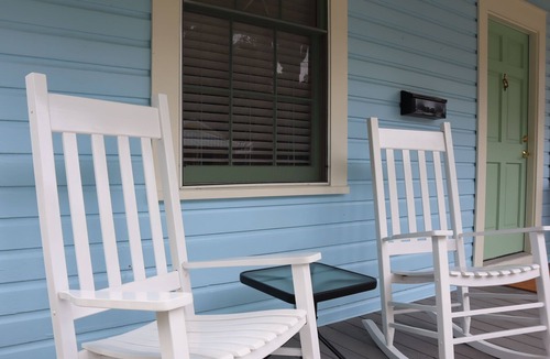 St. Augustine Cottage | Historic Gem, Modern Comfort within walking distance to Town.