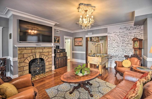 South Beach Street Historic District House | Historic Renovated Home < 2 Mi to Beach & Pier!