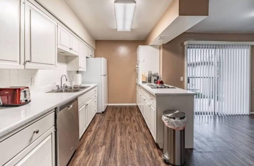 Lubbock Apartment | Hoff Gardens 10 - 2BR 2BA - Downtown Lubbock