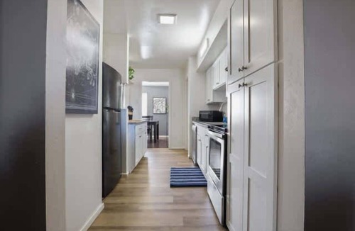 Lubbock Apartment | Hoff Gardens 39 - 2BR 2BA - Downtown Lubbock