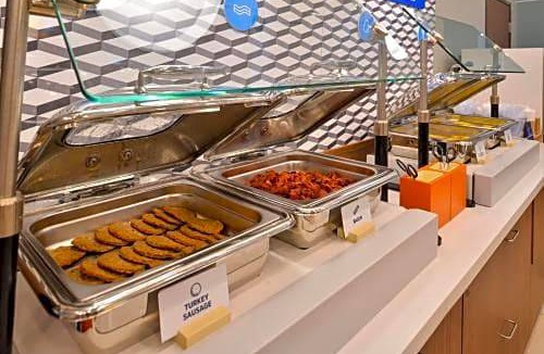 Kettering Hotel | Holiday Inn Express Hotel & Suites Dayton-Centerville, an IHG Hotel