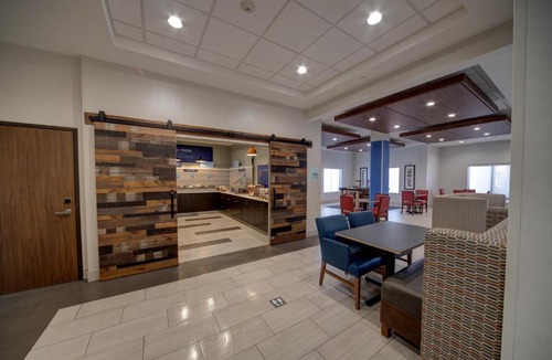 Yukon Hotel | Holiday Inn Express & Suites Oklahoma City West-Yukon by IHG