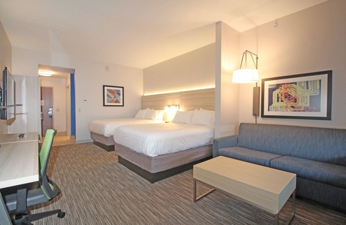 Ocala Hotel | Holiday Inn Express & Suites Ocala by IHG