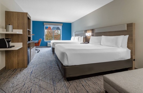 Crystal River Hotel | Holiday Inn Express Crystal River by IHG