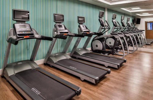 Siloam Springs Hotel | Holiday Inn Express & Suites - Siloam Springs by IHG