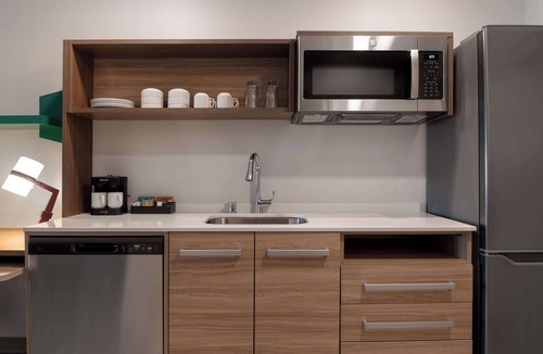 Sheboygan Hotel | Home2 Suites By Hilton Sheboygan