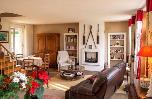 Saint-Germain-du-Pert House | Homerez - House in Saint-Germain-du-Pert