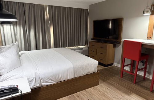 Northeast Heights Hotel | Hotel Kiva, An Ascend Collection Hotel
