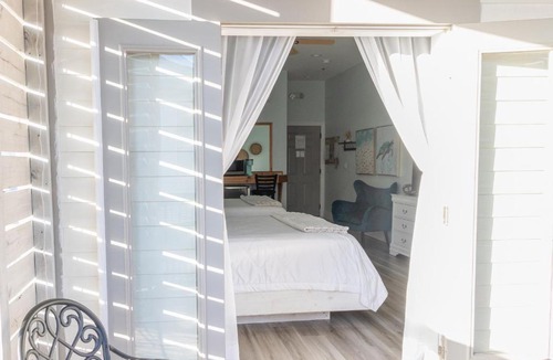 Pass Christian Hotel | Hotel Whiskey in Pass Christian