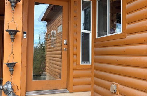 Cloudcroft Cabin | Hummingbird Haven