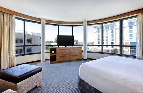 Normal Hotel | Hyatt Place Bloomington/Normal