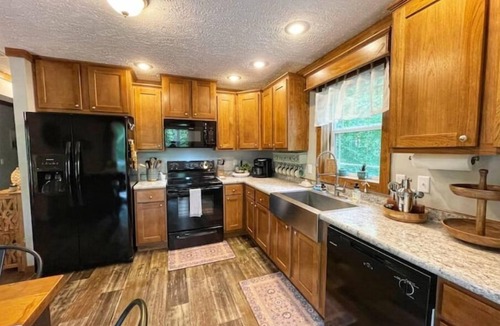 Callands-Gretna Cottage | Hycliff Lodge- 3 br, 2 ba Waterfront Getaway