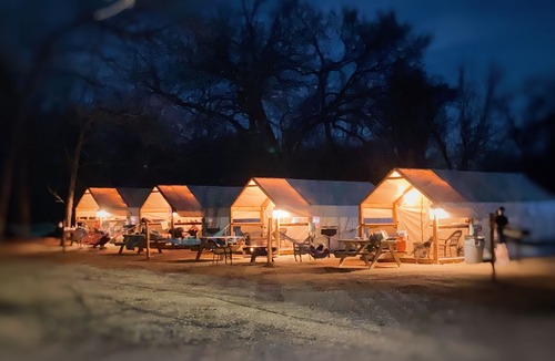 Sutherland Springs House | #I Son's Rio Cibolo - Glamping Cabin