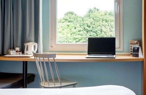 La Glacerie Hotel | ibis Cherbourg La Glacerie